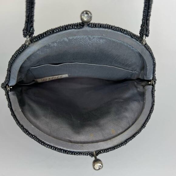 Delill Beaded Silver Evening Clutch Mini Bag Kisslock Closure Handmade in Japan - Picture 6 of 8